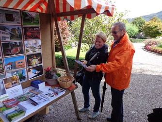 Infostand des Verbundes Oö. Museen bei der Ortsbildmesse