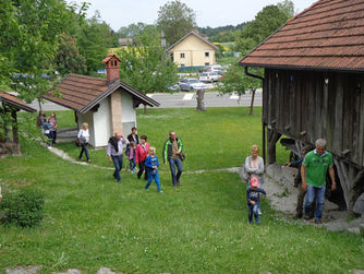 Start beim Freilichtmuseum Furthmühle zum Rundgang auf den Spuren des Bibers an der Pram