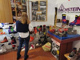 Einblick in die Sonderausstellung: 100 Jahre Dachstein