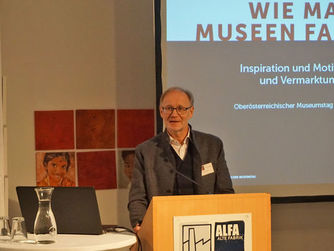 Markus Pühringer bei seinem Vortrag