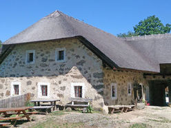 Der Großdöllnerhof in Rechberg befindet sich mitten im Naturpark Rechberg und lädt gleichermaßen zum Natur- und Kulturerleben.