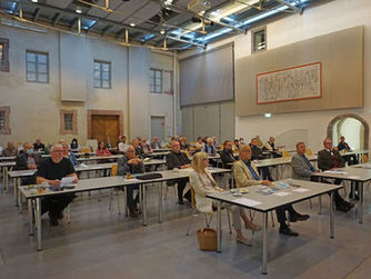 Eine kleine Gruppe an Heimat- und Regionalforschern konnte an der Tagung im Salzhof Freistadt teilnehmen.