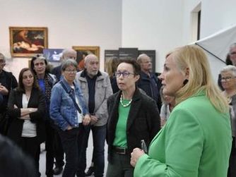 Die beiden Kuratorinnen boten spannende Einblicke in das Kozept der Ausstellung. 