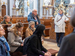 Dialog: Wege der Kulturvermittlung in Kirchen und Klöstern mit Mag. Martina Resch und Mag. Karin Mayer