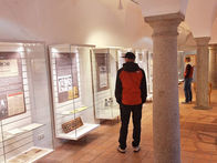 Bei einem Tag der offenen Tür im Mühlviertler Schlossmuseum konnten die aktuellen Ausstellungen, wie u.a. 70 Jahre Staatsvertrag besichtigt werden.
