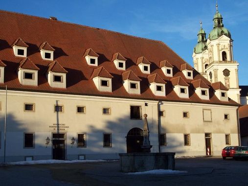 OÖ. Feuerwehrmuseum St. Florian, Außenansicht des Stiftsmeierhofes