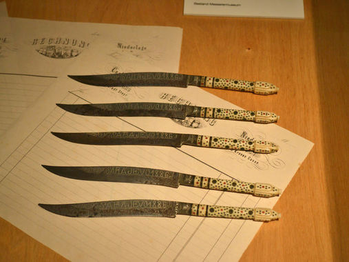 Messerermuseum in Steinbach an der Steyr - Vitrinenansicht