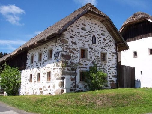 Außenansicht des Freilichtmuseums Pelmberg "Denkmalhof Mittermayr"