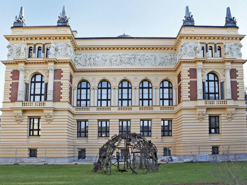 Beeindruckend ist der Renaissancebau, der das "FC - Francisco Carolinum", bis 31.3.2020 Landesgalerie Linz beherbergt.