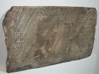 Grabstein der Ursa, Archäologische Sammlung Wels