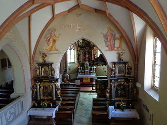 Blick in die Kirche von Steinerkirchen