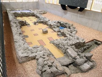 Die erhaltenen Mauerreste des Römerbades