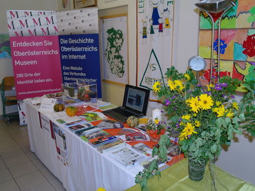 Infostand des Verbundes Oö. Museen beim Fest der Volkskultur