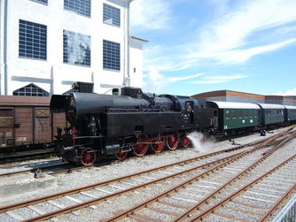 Eine Ausstellung zu den Lokomotiven der 8er Jahre bietet der Lokpark Ampflwang. Hier: Lokomotive, Baujahr 1938. 