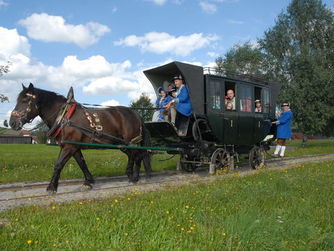 Das Pferdeeisenbahnmuseum beteiligt sich an der Aktion "Ferien teilen" in den OÖ. Freilichtmuseen vom 28. bis 29. Juli 2018 und vom 1. bis 5. August 2018.