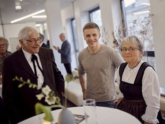 008: Für ihre 25-jährige ehrenamtliche Tätigkeit im Dienste des  Heimathaus Raab wurde Margit Angermeier besonders geehrt. 