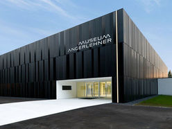 Unter dem Leitsatz "Wo Kunst sich sammelt" lädt das Museum Angerlehner als Museum für zeitgenössische Kunst zum Besuch ein.