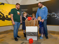 Wissen und Geschicklichkeit sind bei der Römerolympiade im Museum Lauriacum am 7. Mai gefragt!