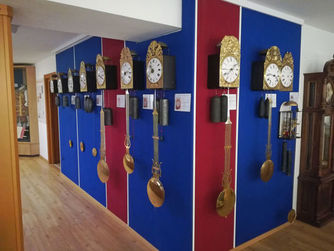 Zur Eröffnung der erweiterten Uhrenausstellung wird am 7. Mai um 9:00 Uhr ins Uhrmacherhandwerkmuseum in Vöcklamarkt geladen!