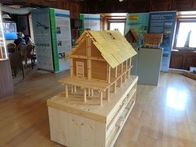 Museum ATARHOF, Attersee am Attersee: Eintauchen in das Leben im Pfahlbau bei Mini-Workshops und Verkostung von Pfahlbau-Gerichten am 17. Juli 2022, ab 10:00 Uhr