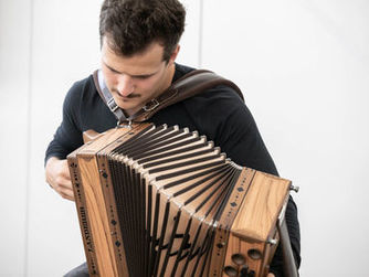 Für die musikalische Umrahmung sorgte die Jakob Steinkellner auf dem Akkordeon