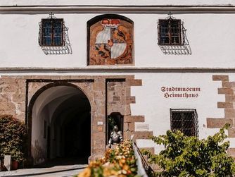 Am 16. Juli 2023 lädt das Stadtmuseum Schärding Familien zum Besuch bei freiem Eintritt und zu kostenlosen Führungen ein.