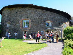 Museumsspaß beim und im Turm 9 - Stadtmuseum Leonding im Zuge des leonART-CLOSING am Samstag, 13. Juli 2024.
