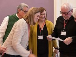 Sinn, Suche und Spiritualität. Neue Zugänge für Erwachsenenbildung und Museumsarbeit wurden im Dialog 4 erprobt.
