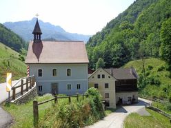 Im Tal der Feitelmacher – Museumsdorf Trattenbach: Hier können Sie alles über die Herstellung der Taschenfeitel erfahren und deren Produktion unmittelbar miterleben