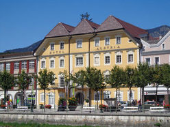 "Zwischen Salzburg und Bad Ischl"... Den Erinnerungen an das Ende der Salzkammergut-Lokalbahn vor 60 Jahren widmet sich eine Sonderausstellung im Museum der Stadt Bad Ischl, die am 20. Mai 2017 um 11:00 Uhr eröffnet wird.